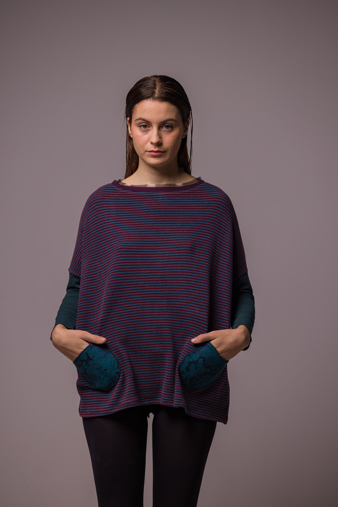 PULL POCHES BLEU