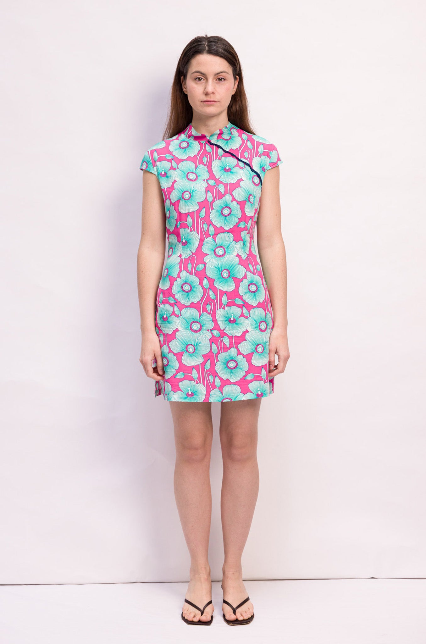 ROBE UMA COURTE VISCOSE ASIE