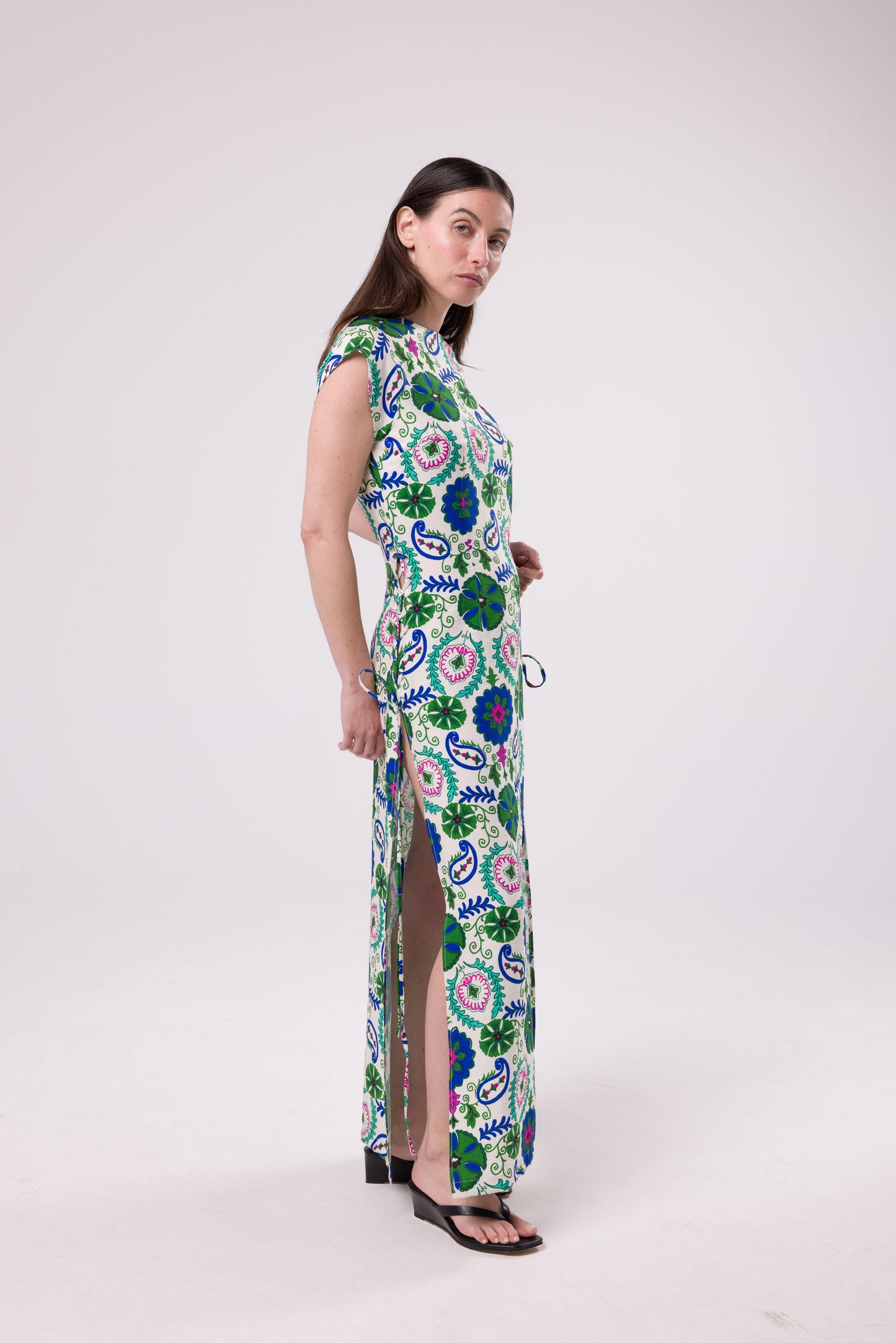 Robe Alba fleurs vertes
