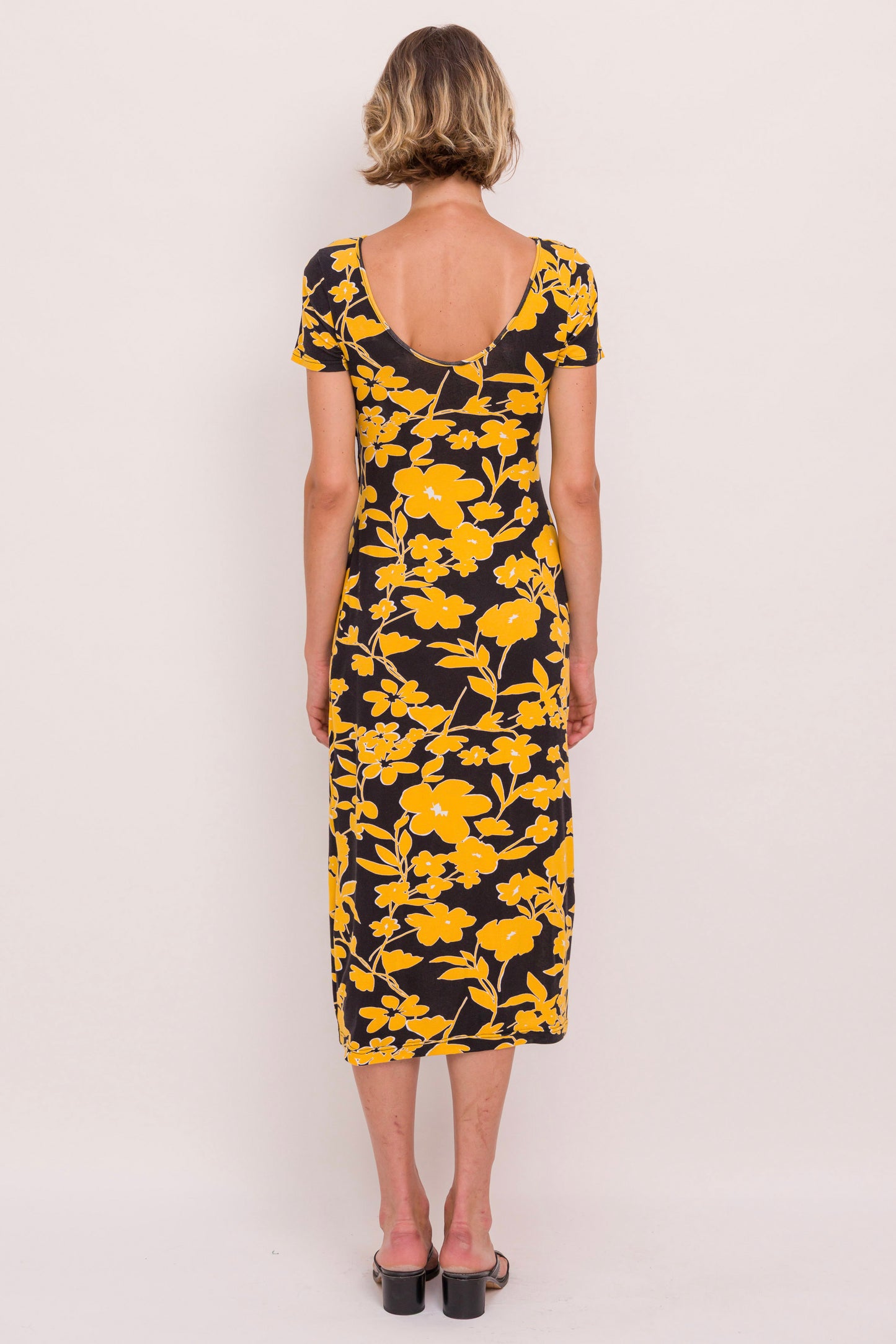 Robe Rosalia jaune fleur
