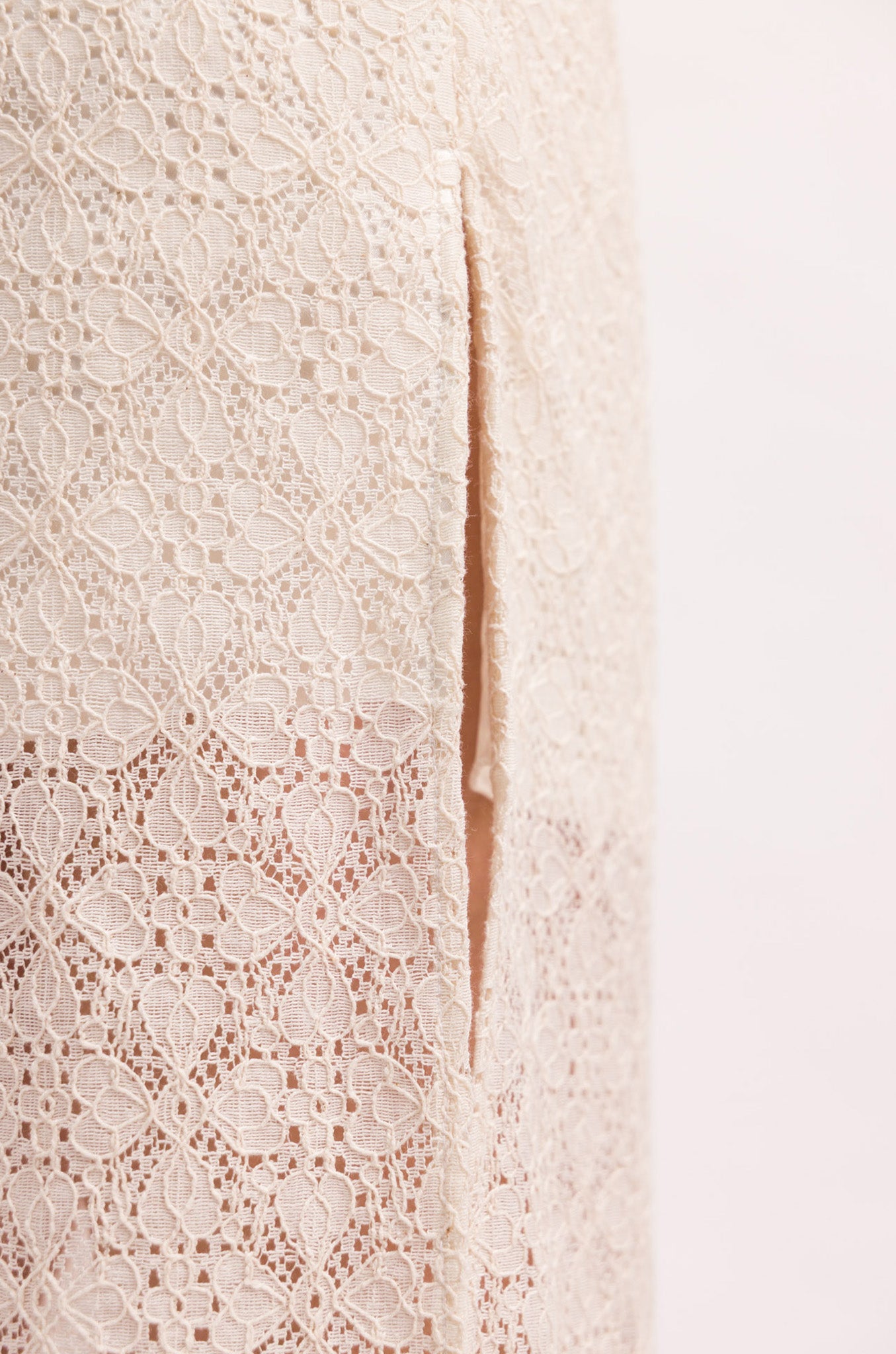 ROBE UMA DENTELLE IVOIRE