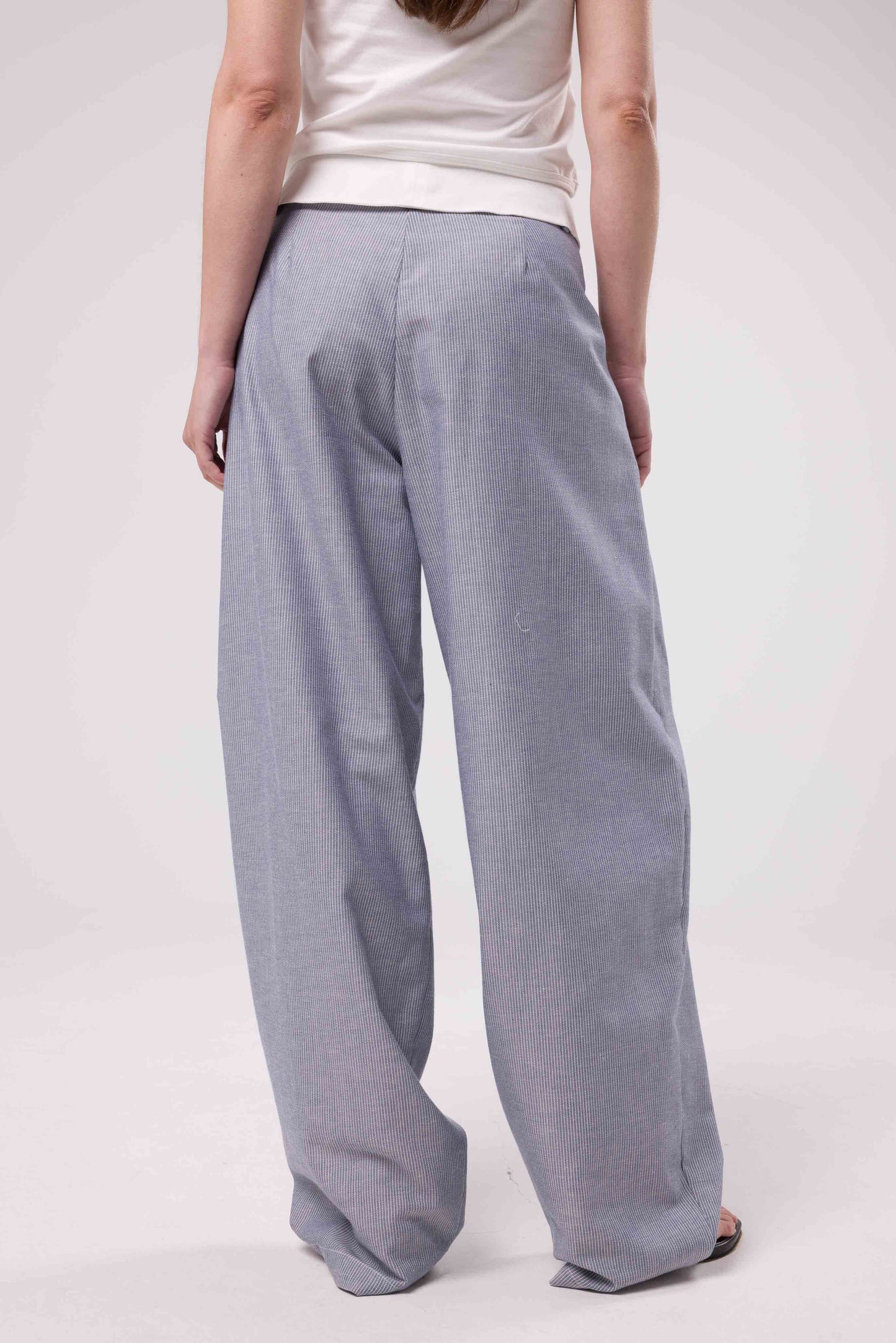 Pantalon Viktor gris rayé