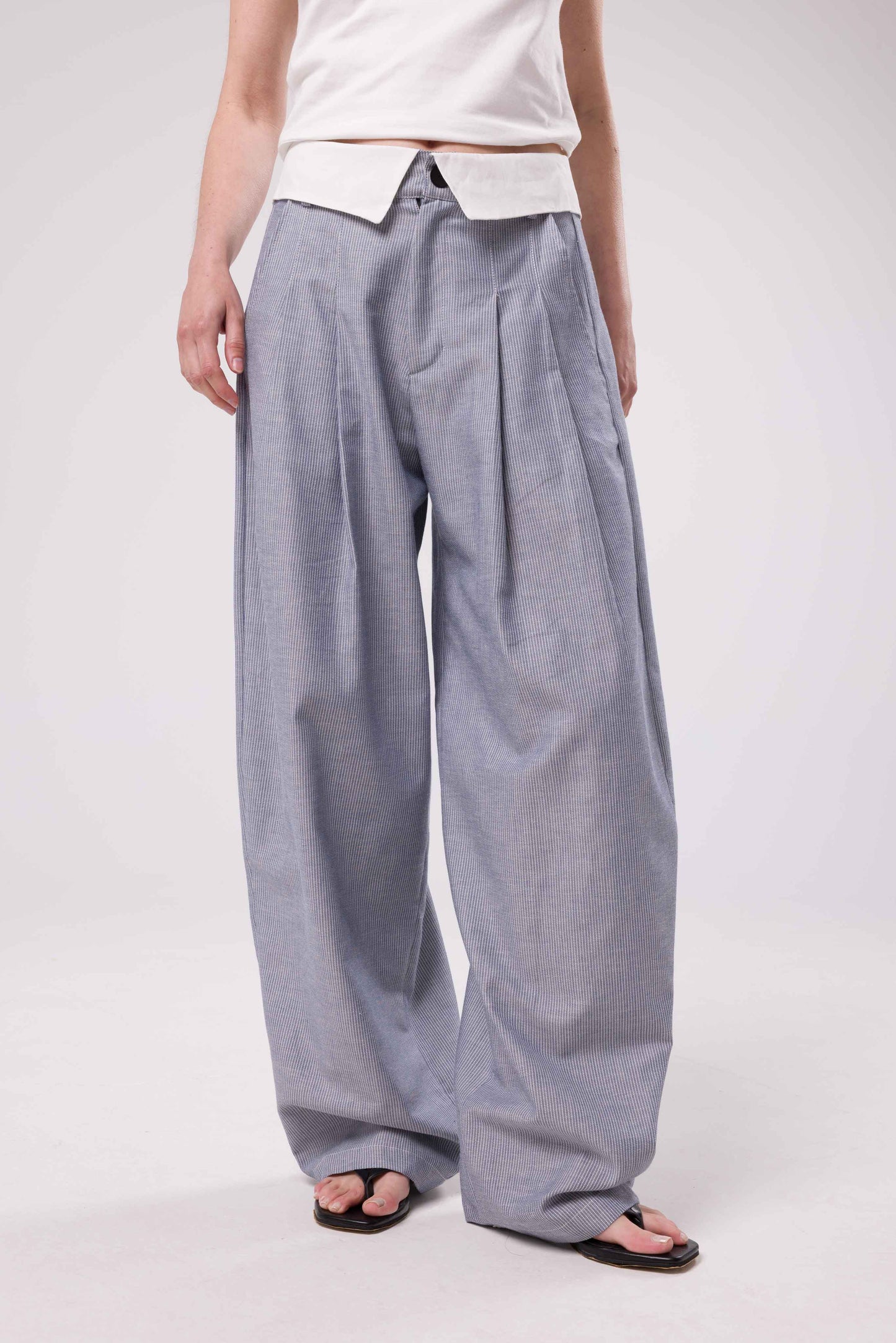 Pantalon Viktor gris rayé