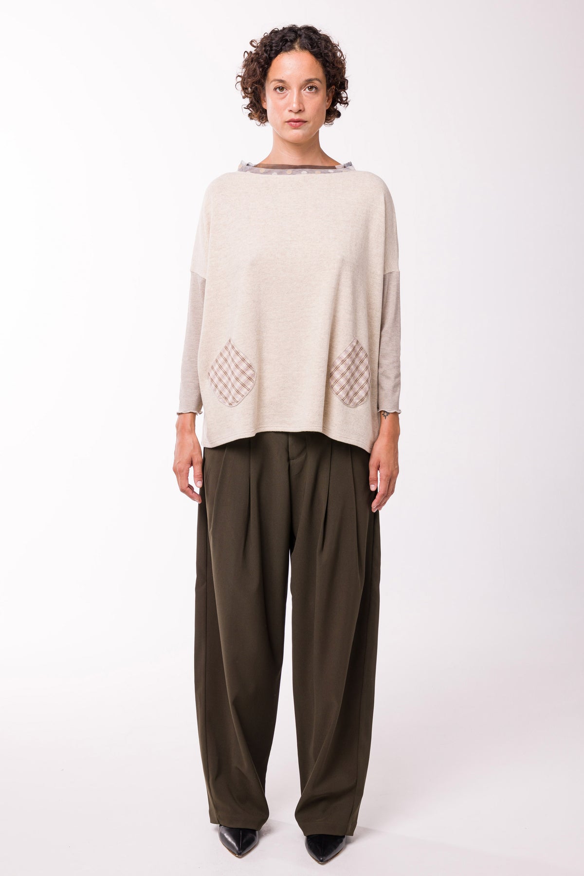 Pull Poches beige